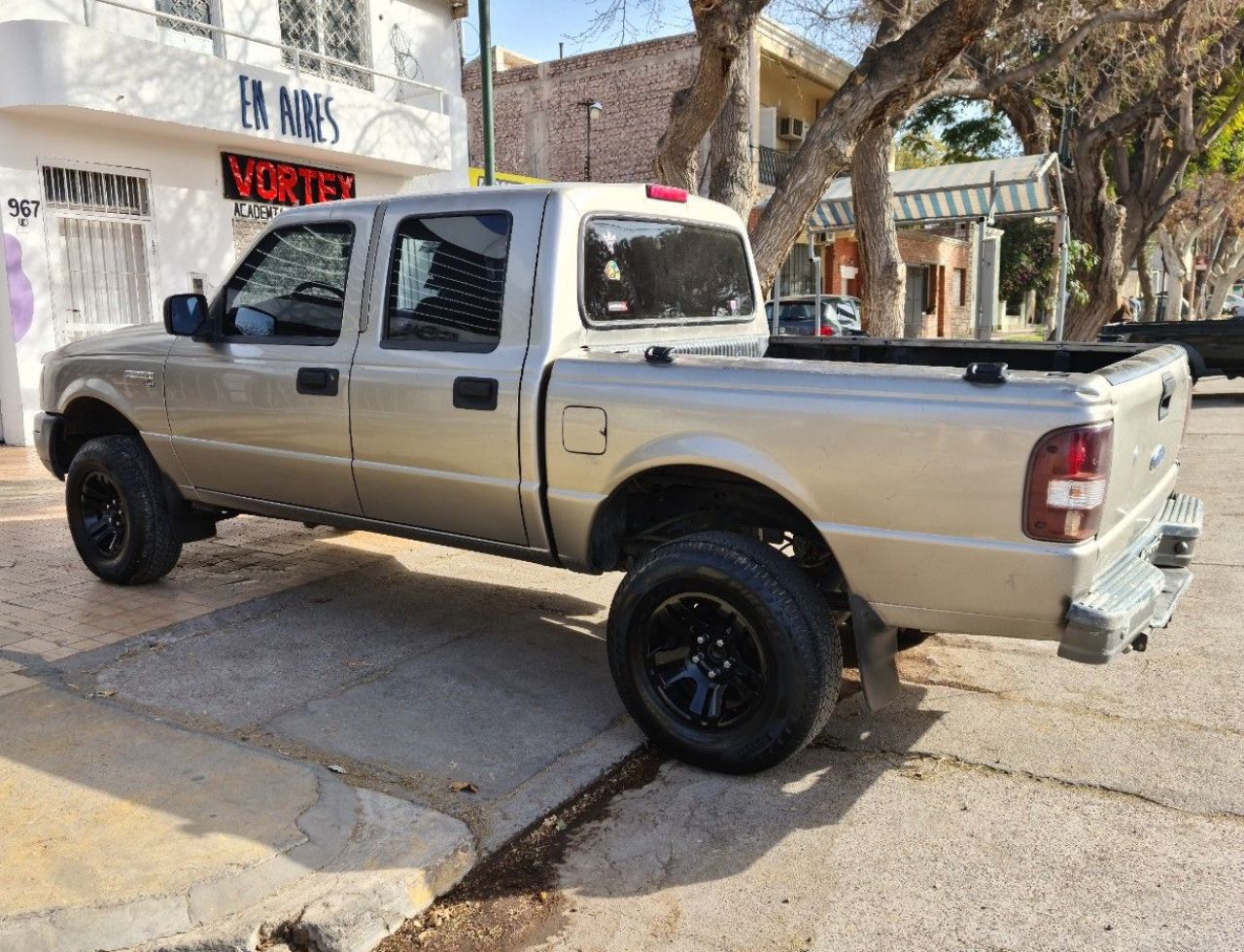 Ford Ranger Usada en San Juan, deRuedas