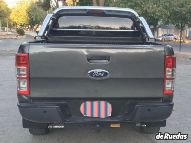 Ford Ranger Usada en San Juan, deRuedas