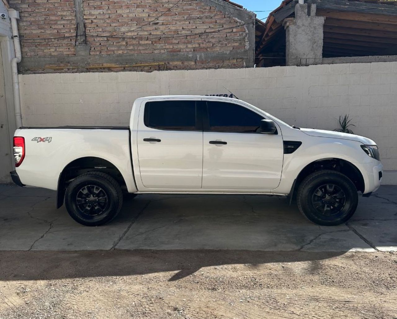 Ford Ranger Usada en San Juan, deRuedas
