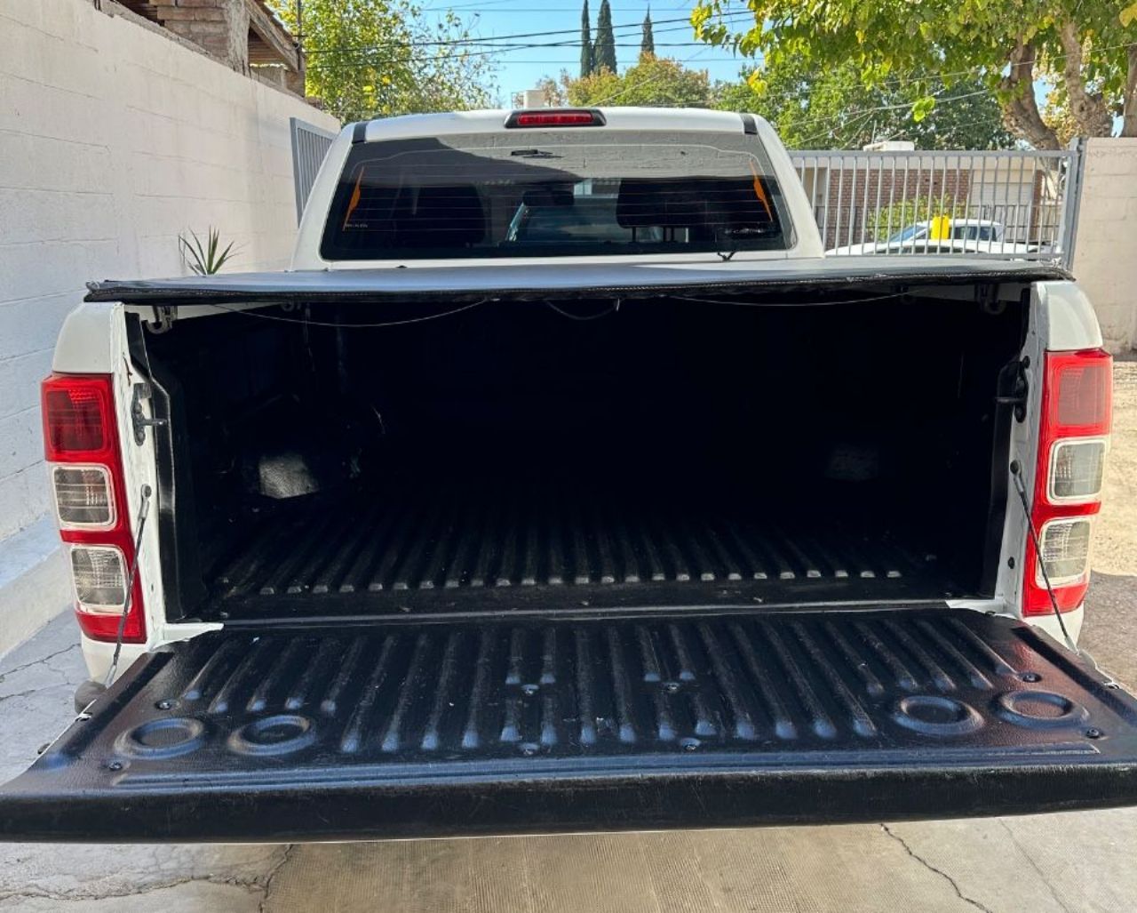 Ford Ranger Usada en San Juan, deRuedas
