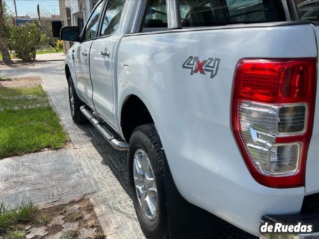 Ford Ranger Usada en San Juan, deRuedas