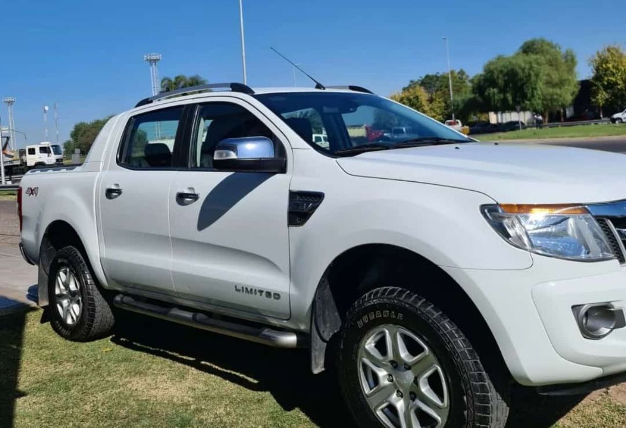 Ford Ranger Usada en San Juan, deRuedas