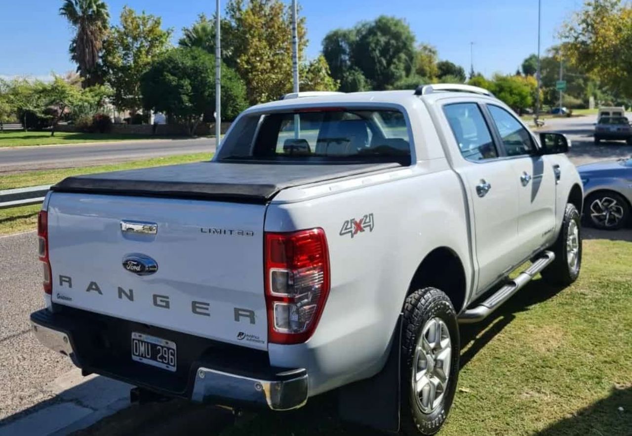 Ford Ranger Usada en San Juan, deRuedas