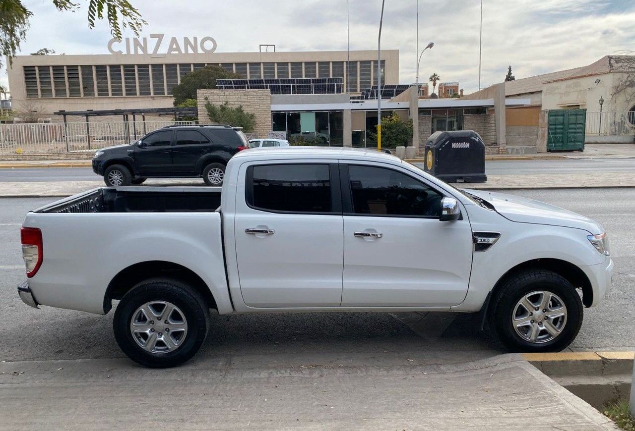 Ford Ranger Usada Financiado en San Juan, deRuedas