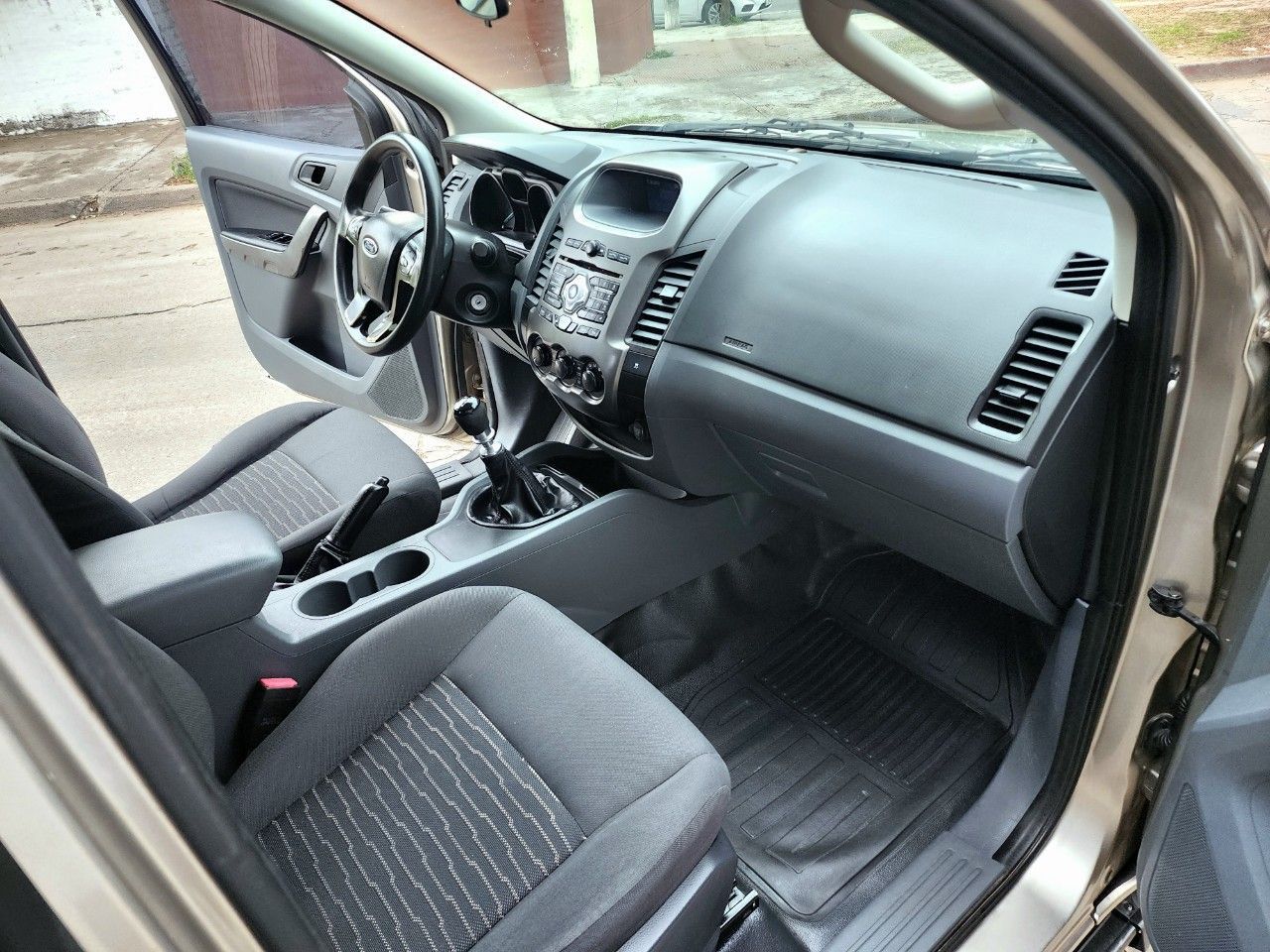 Ford Ranger Usada Financiado en Córdoba, deRuedas