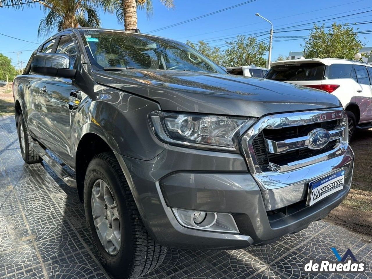 Ford Ranger Usada en San Juan, deRuedas