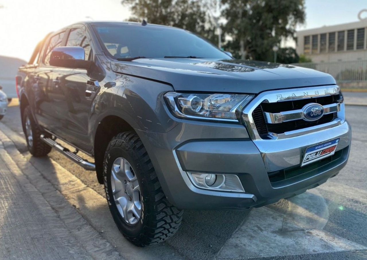 Ford Ranger Usada en San Juan, deRuedas