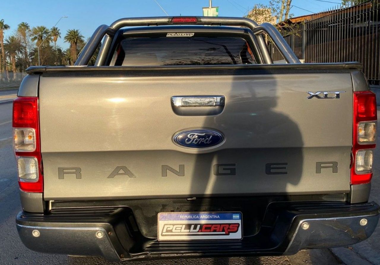 Ford Ranger Usada en San Juan, deRuedas