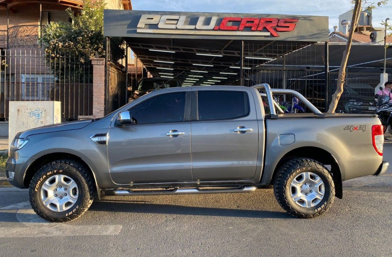 Ford Ranger Usada en San Juan, deRuedas