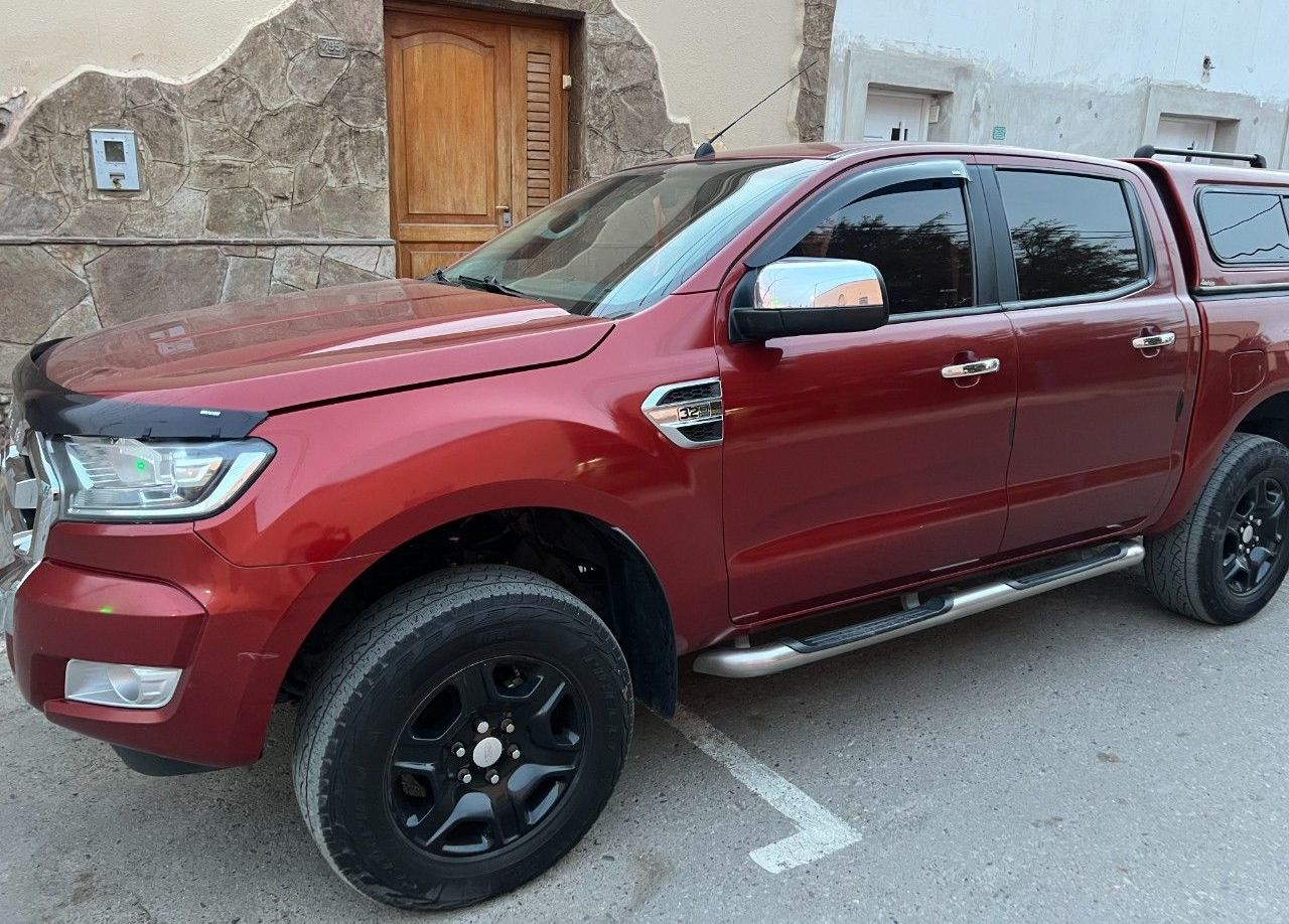 Ford Ranger Usada en San Juan, deRuedas