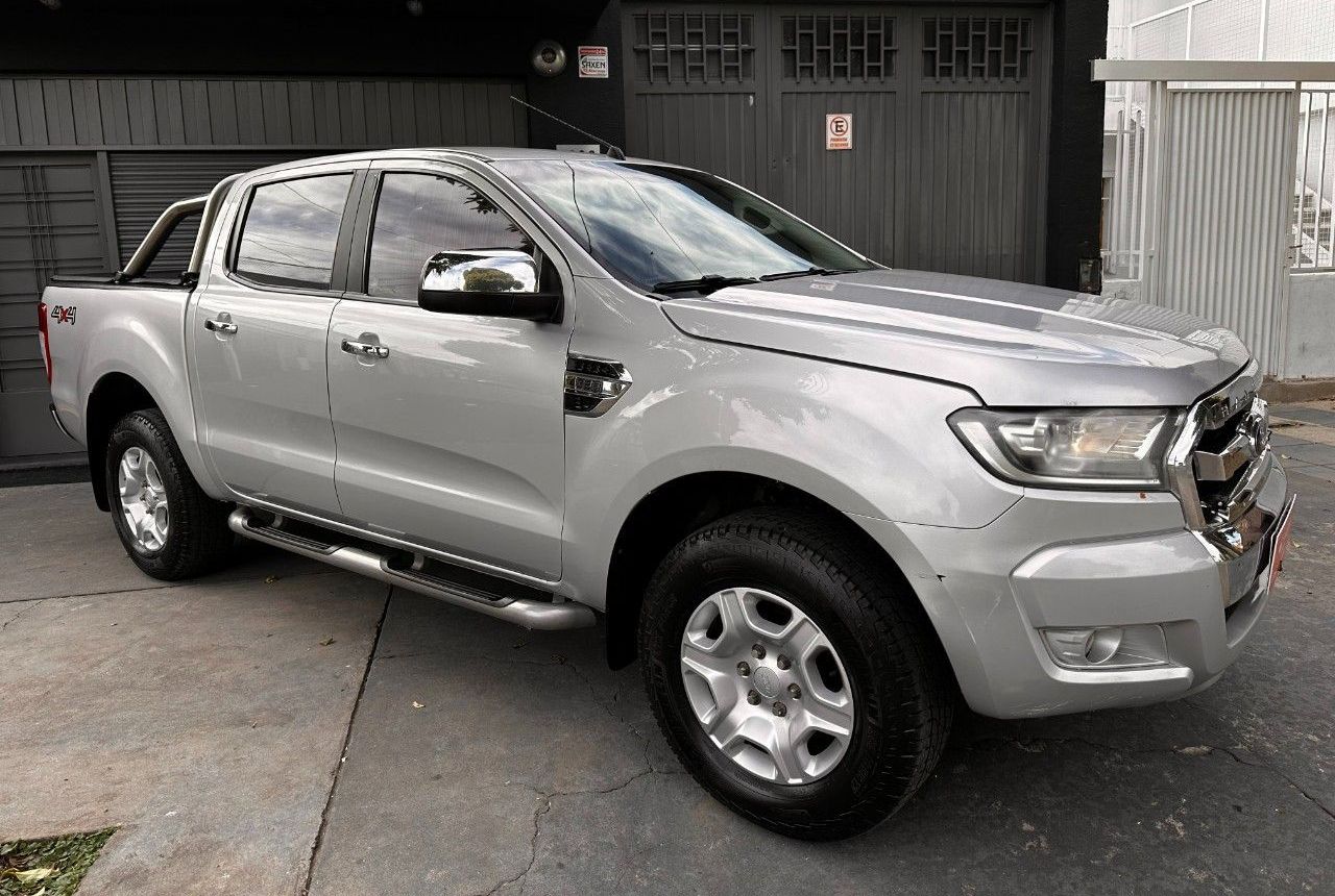 Ford Ranger Usada en Córdoba, deRuedas