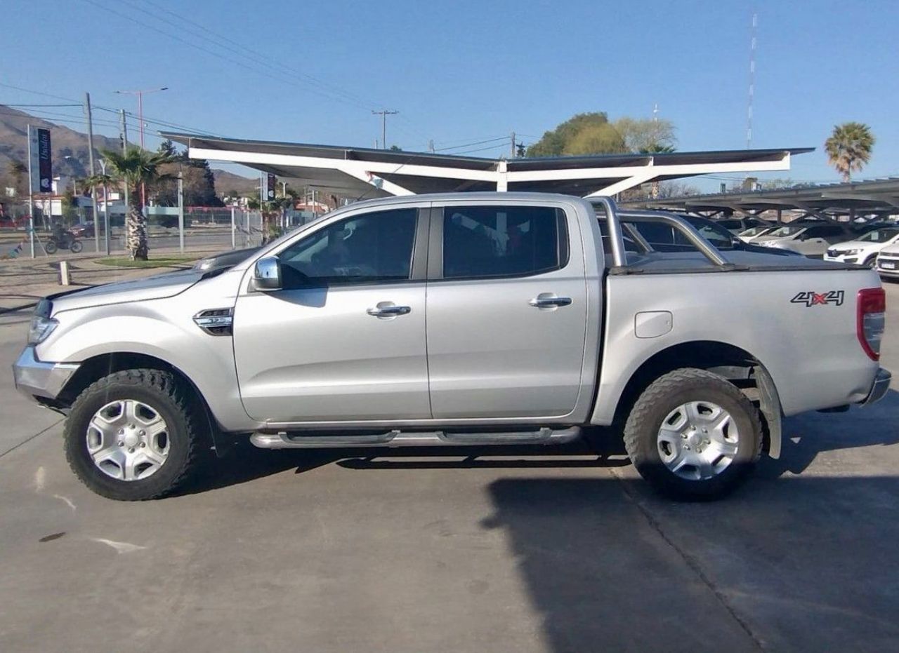 Ford Ranger Usada en San Luis, deRuedas