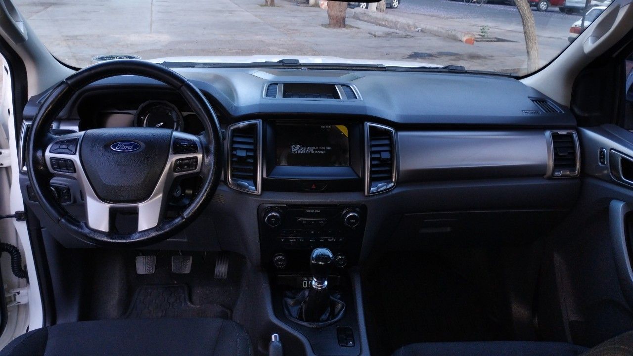 Ford Ranger Usada en San Juan, deRuedas