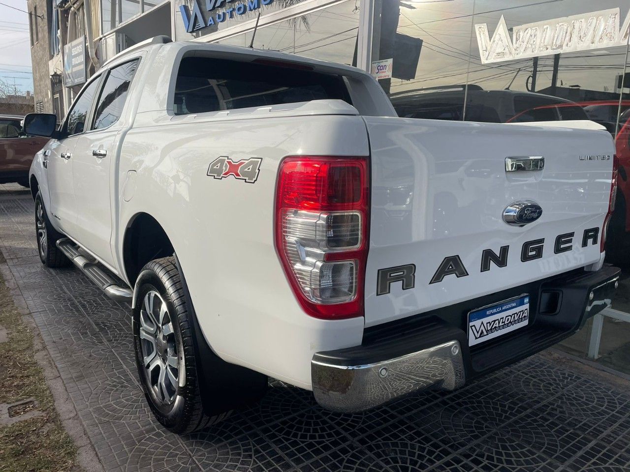 Ford Ranger Usada en San Juan, deRuedas