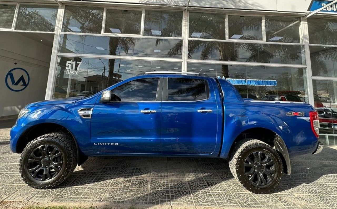 Ford Ranger Usada en San Juan, deRuedas