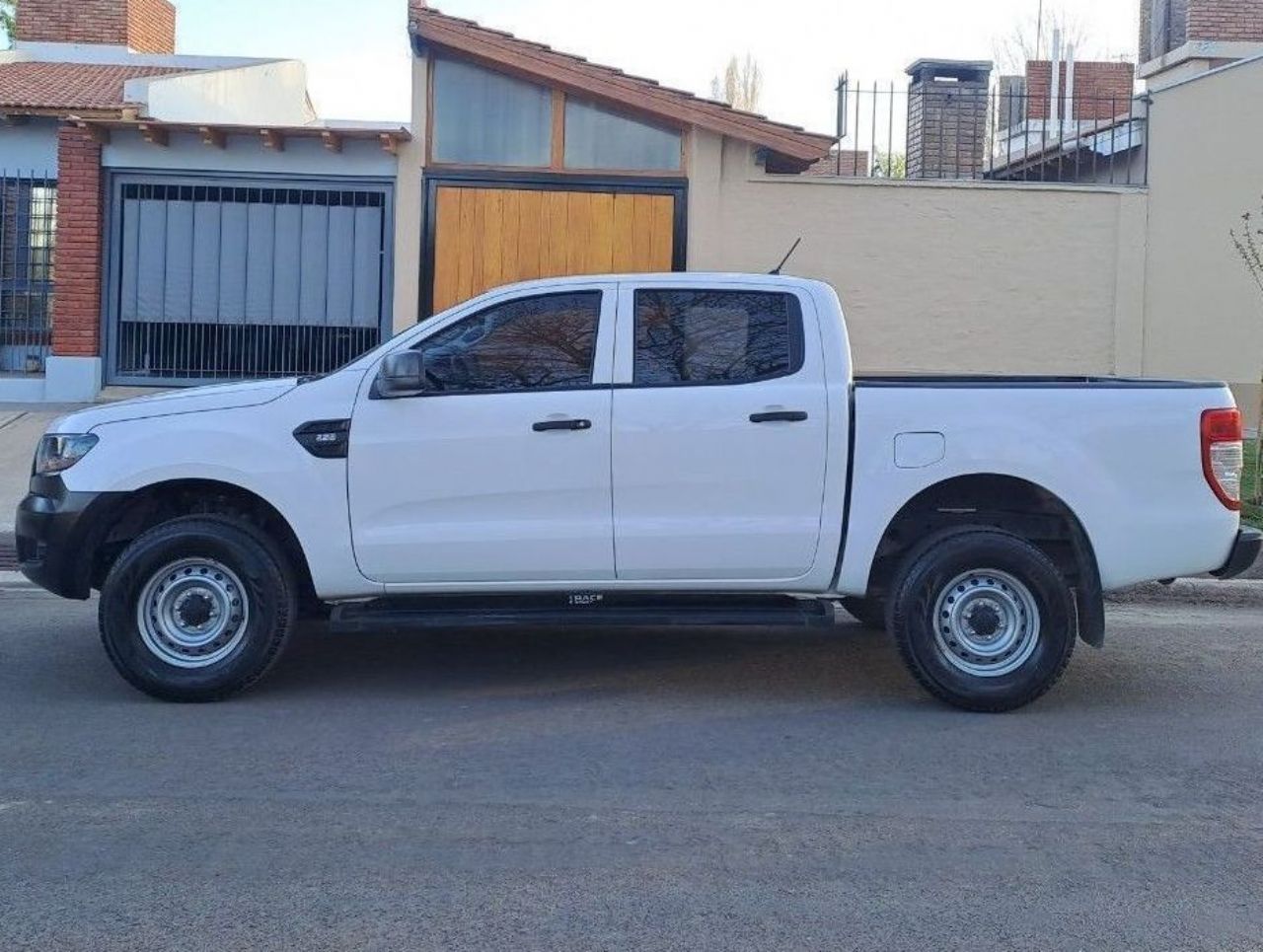 Ford Ranger Usada en Mendoza, deRuedas