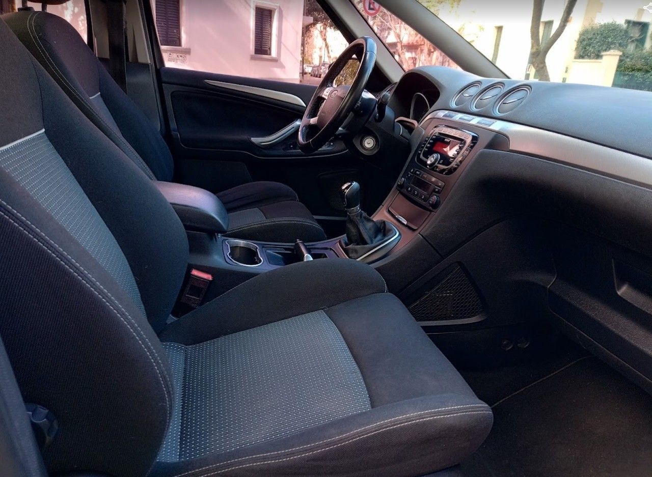 Ford S-Max Usado en Buenos Aires, deRuedas