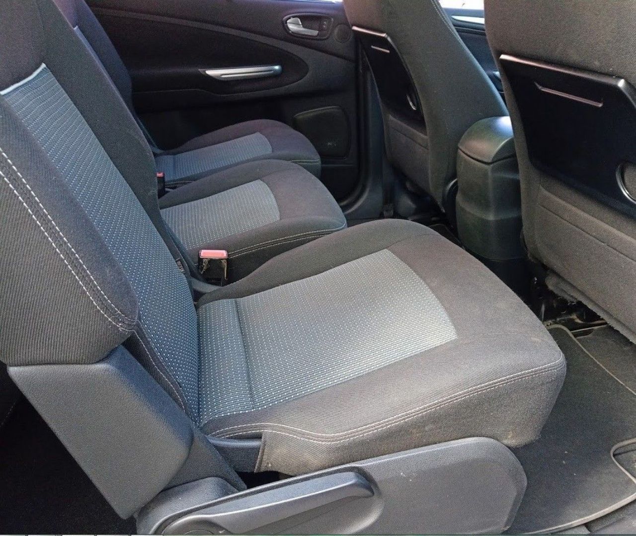 Ford S-Max Usado en Buenos Aires, deRuedas