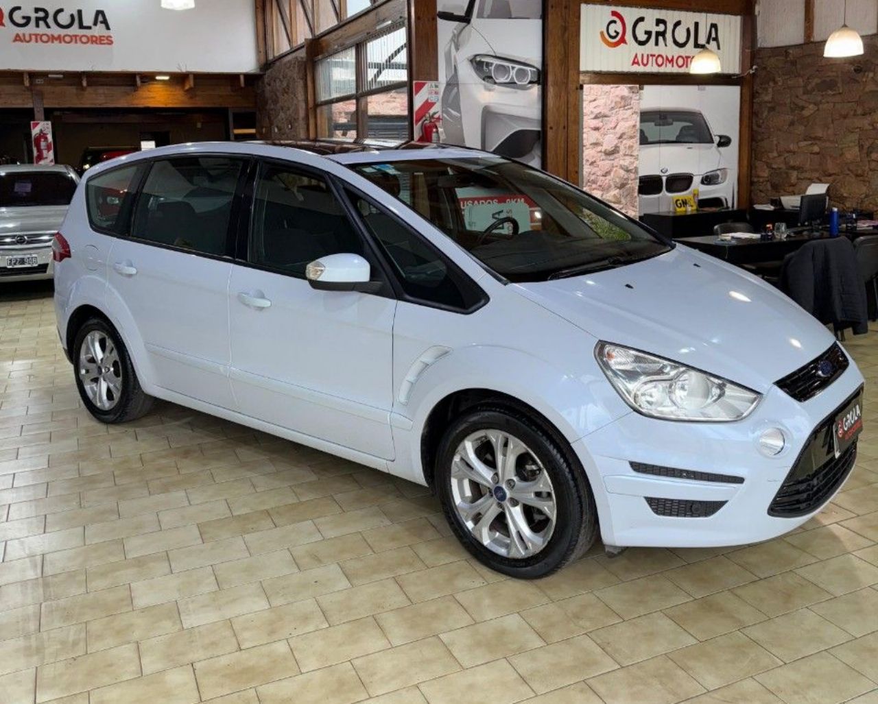 Ford S-Max Usado Financiado en Córdoba, deRuedas