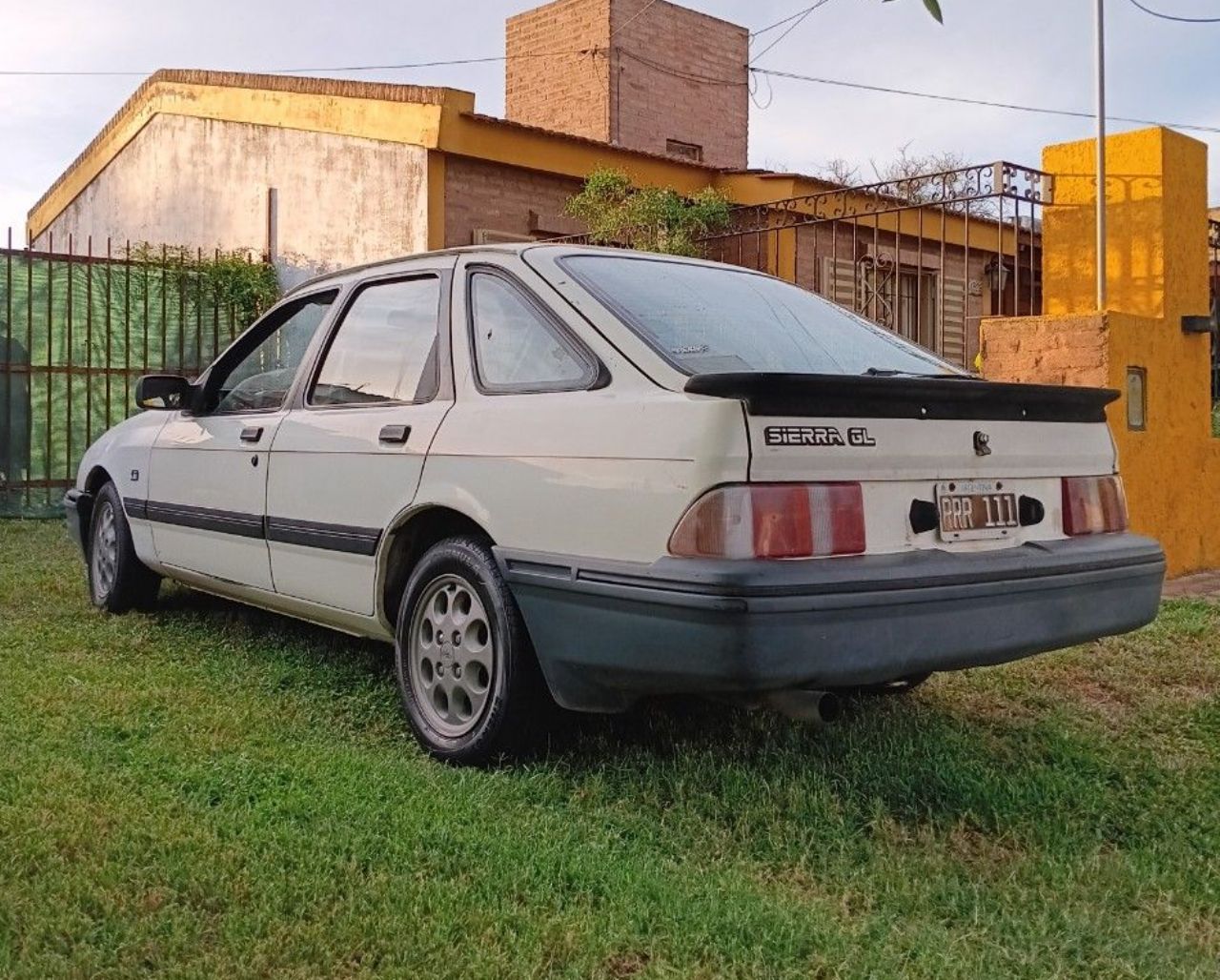 Ford Sierra Usado en Córdoba, deRuedas