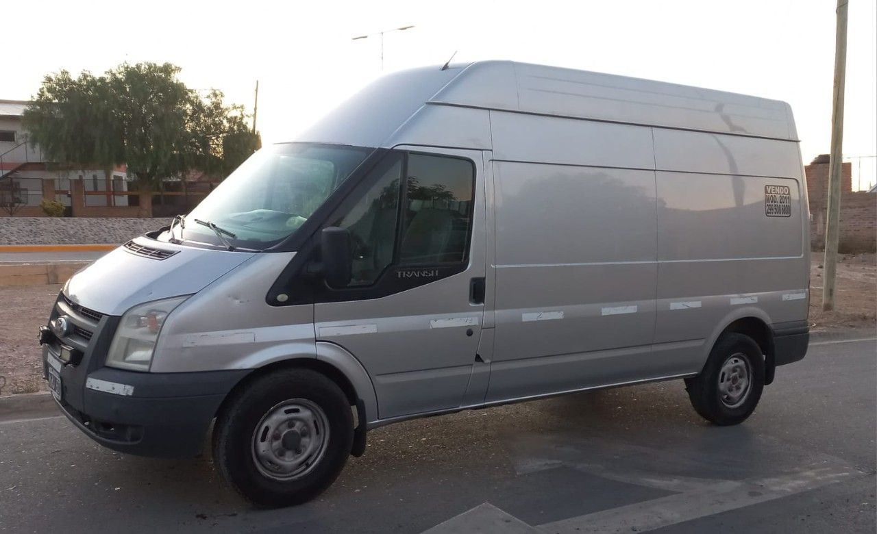 Ford Transit Usada en Neuquén, deRuedas