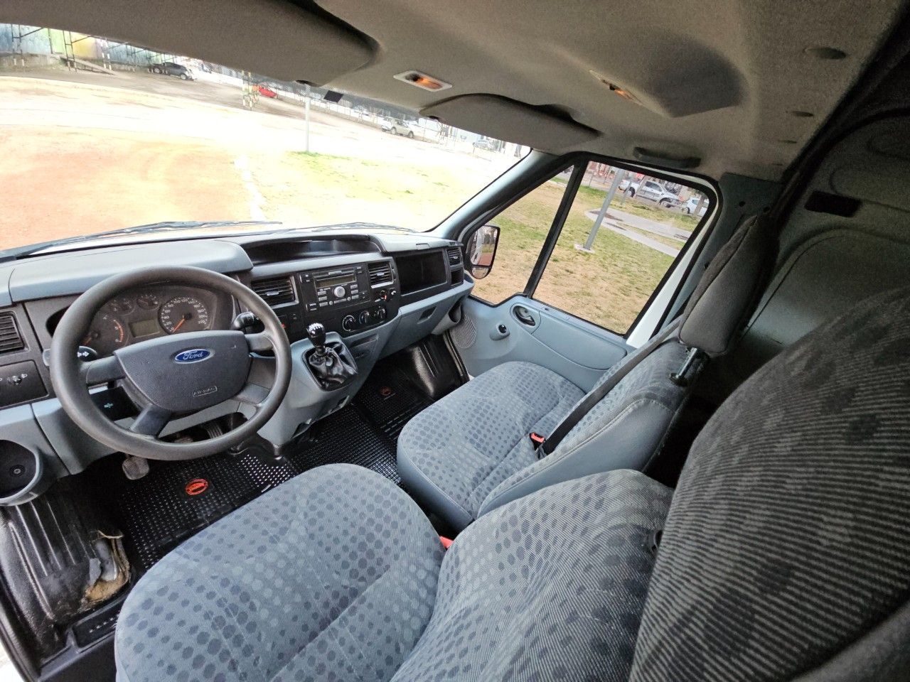 Ford Transit Usada Financiado en Mendoza, deRuedas