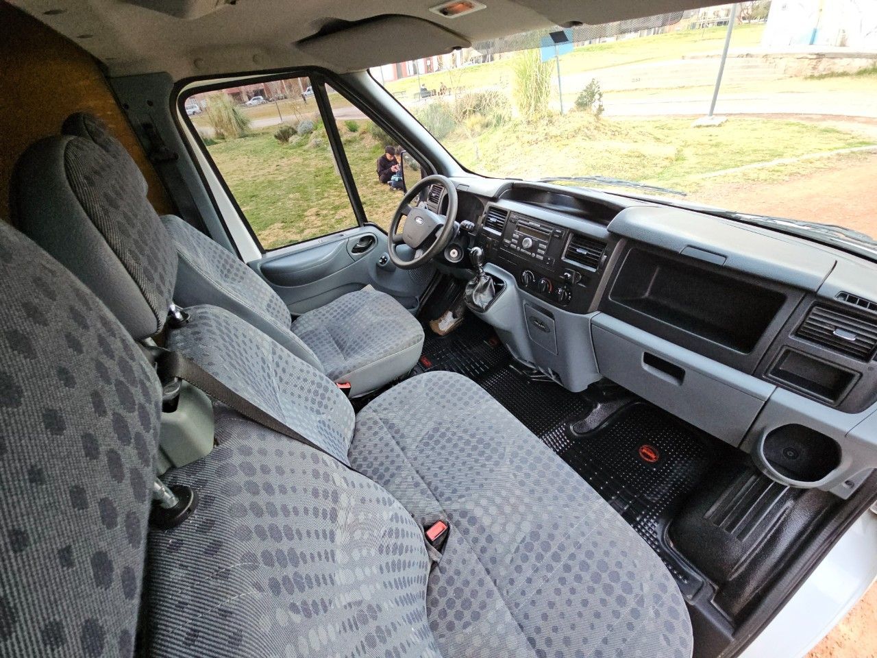 Ford Transit Usada Financiado en Mendoza, deRuedas
