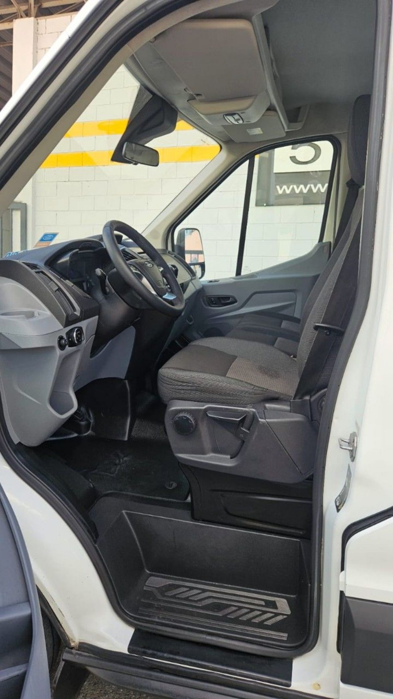 Ford Transit Usada Financiado en Córdoba, deRuedas