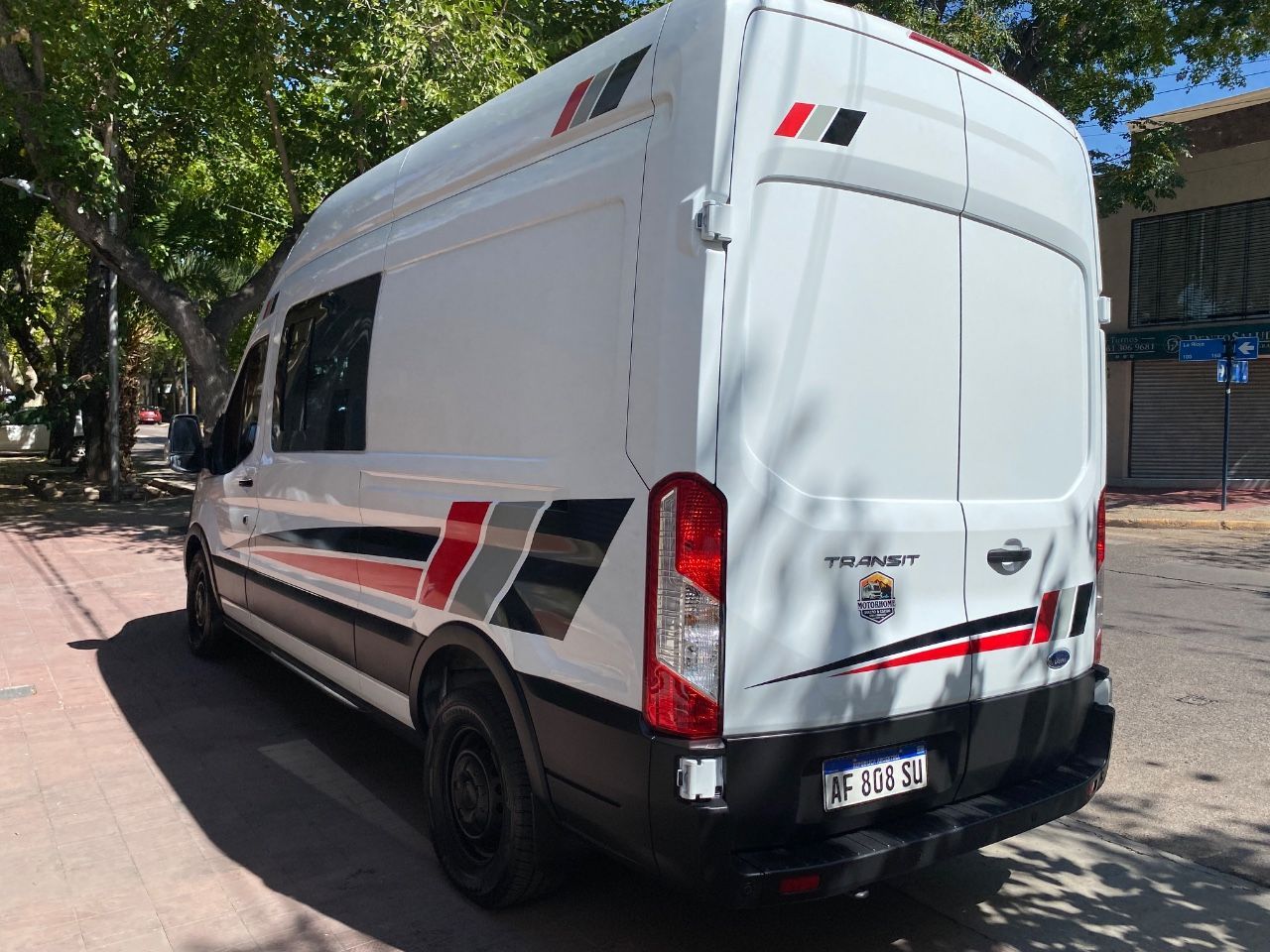Ford Transit Usada Financiado en Mendoza, deRuedas