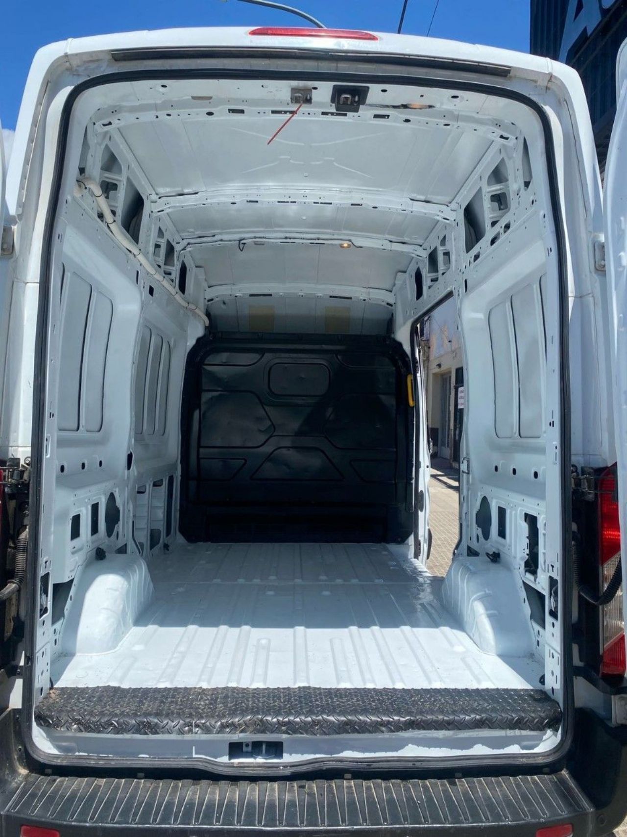 Ford Transit Usada Financiado en Córdoba, deRuedas