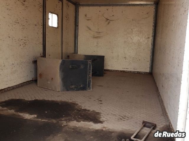 Furgón Térmico Usado en Mendoza, deRuedas