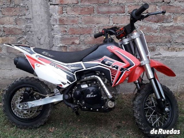 GAF GX Usada en Mendoza, deRuedas