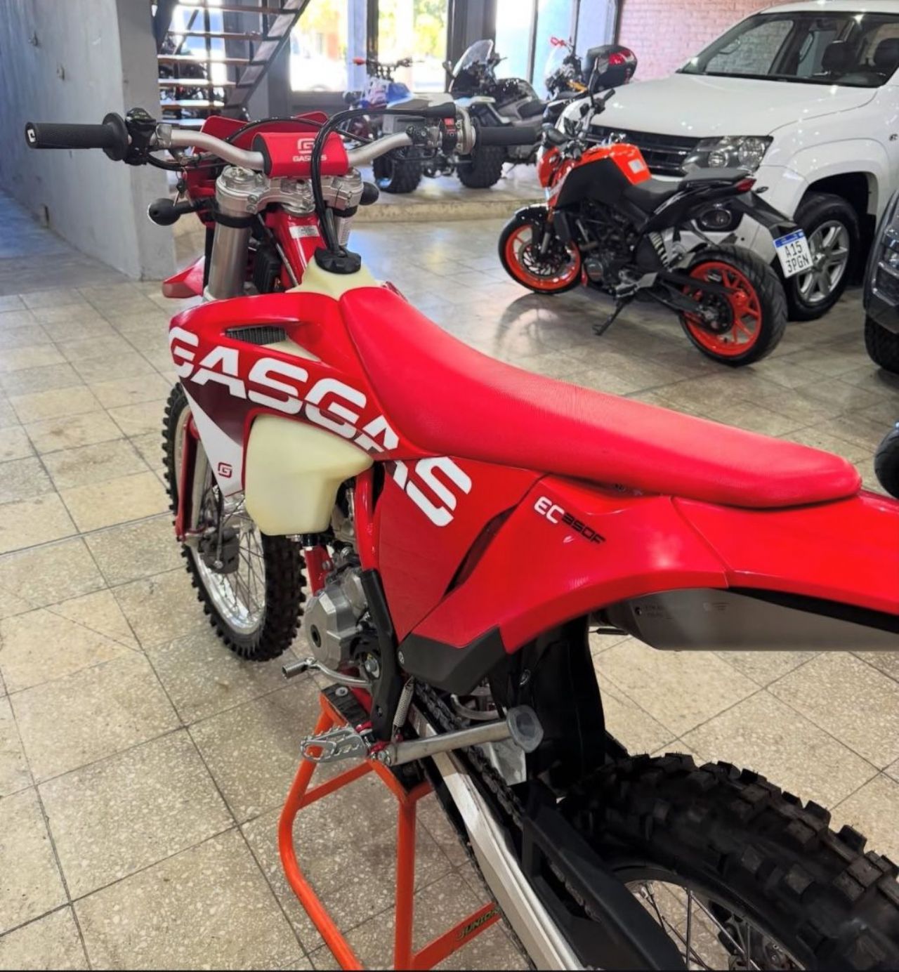 GAS GAS EC Nueva Financiado en San Juan, deRuedas