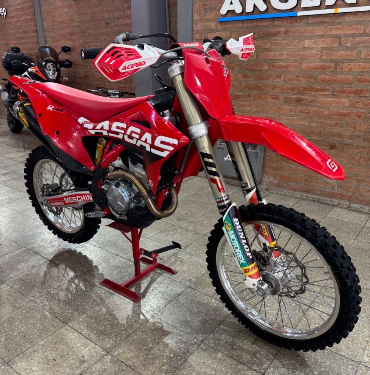 Gas Gas MC Usada Financiado en San Juan, deRuedas