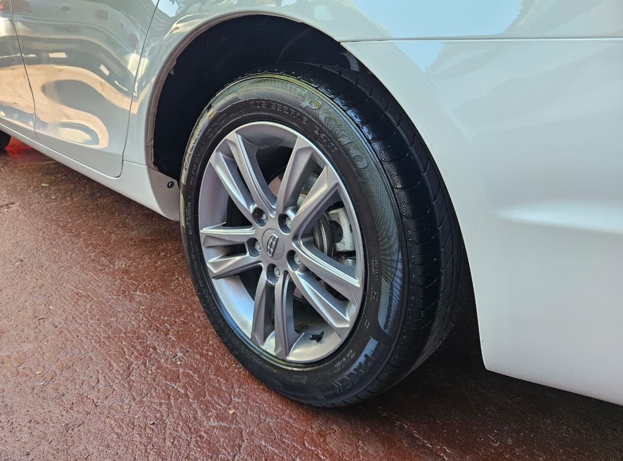 Geely Emgrand Usado en Mendoza, deRuedas