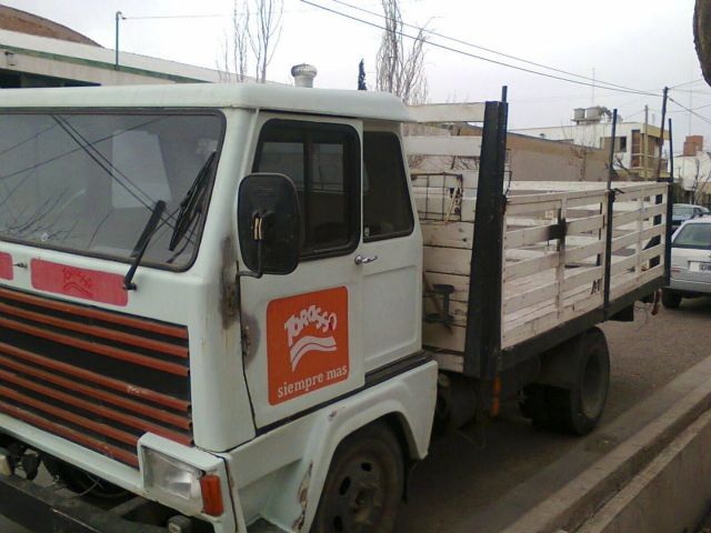 Grosspal G660 Usado en Mendoza, deRuedas