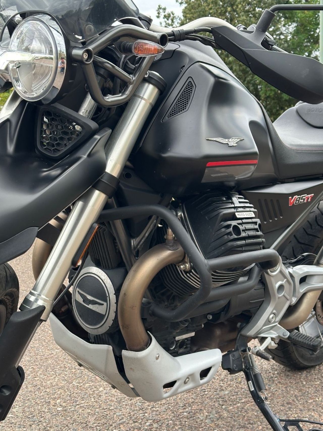 Guzzi V85 Usada en Mendoza, deRuedas