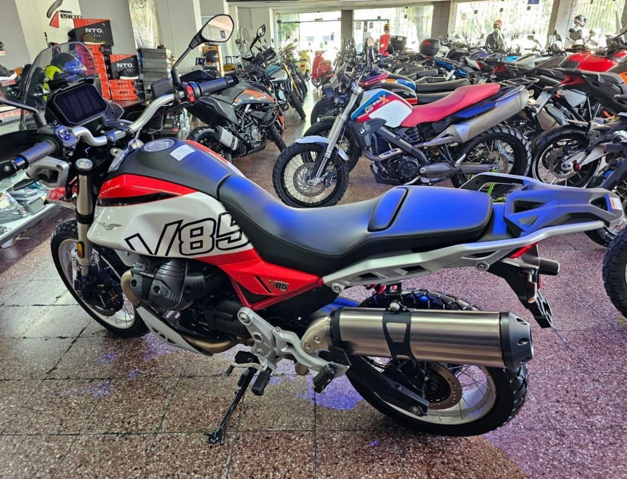 Guzzi V85 Nueva Financiado en Mendoza, deRuedas