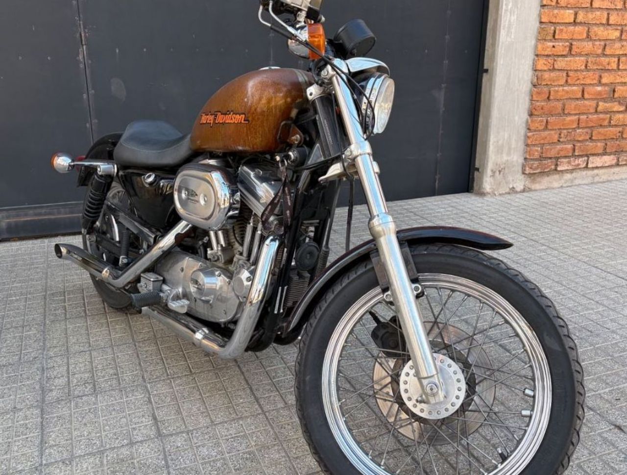Harley Davidson 883 Usada en Mendoza, deRuedas