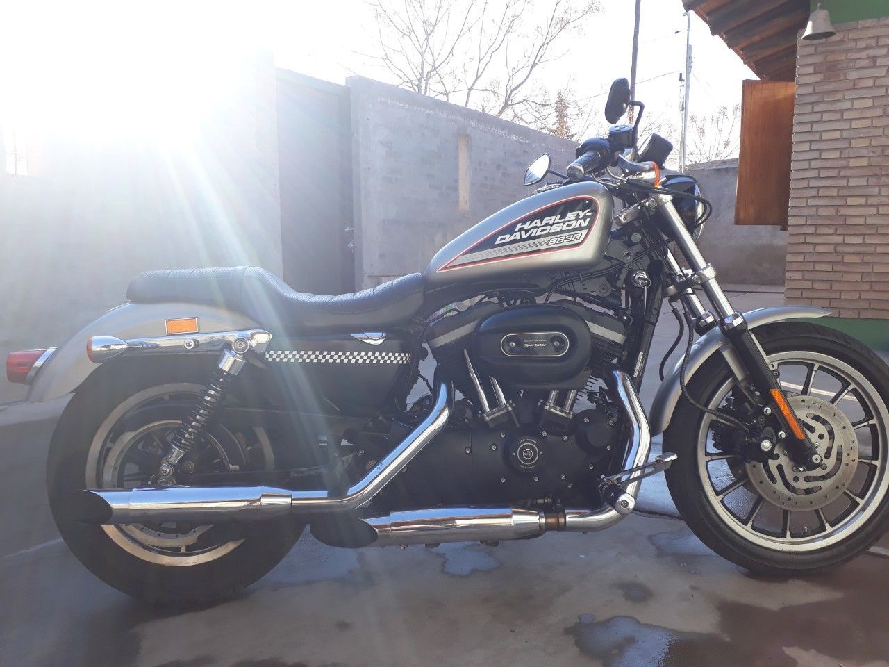 Harley Davidson 883 Usada en Mendoza, deRuedas