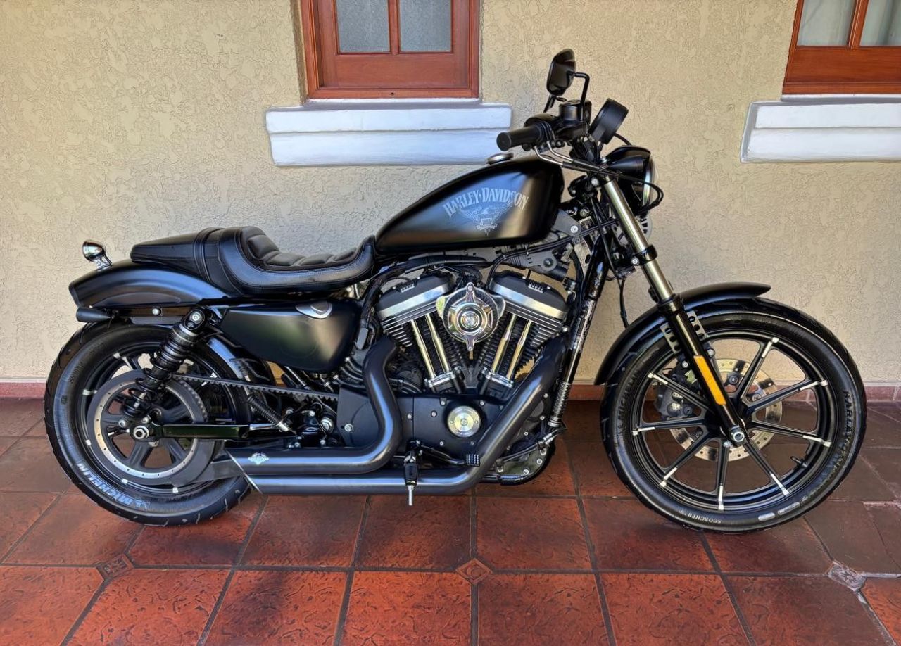 Harley Davidson 883 Usada en Mendoza, deRuedas