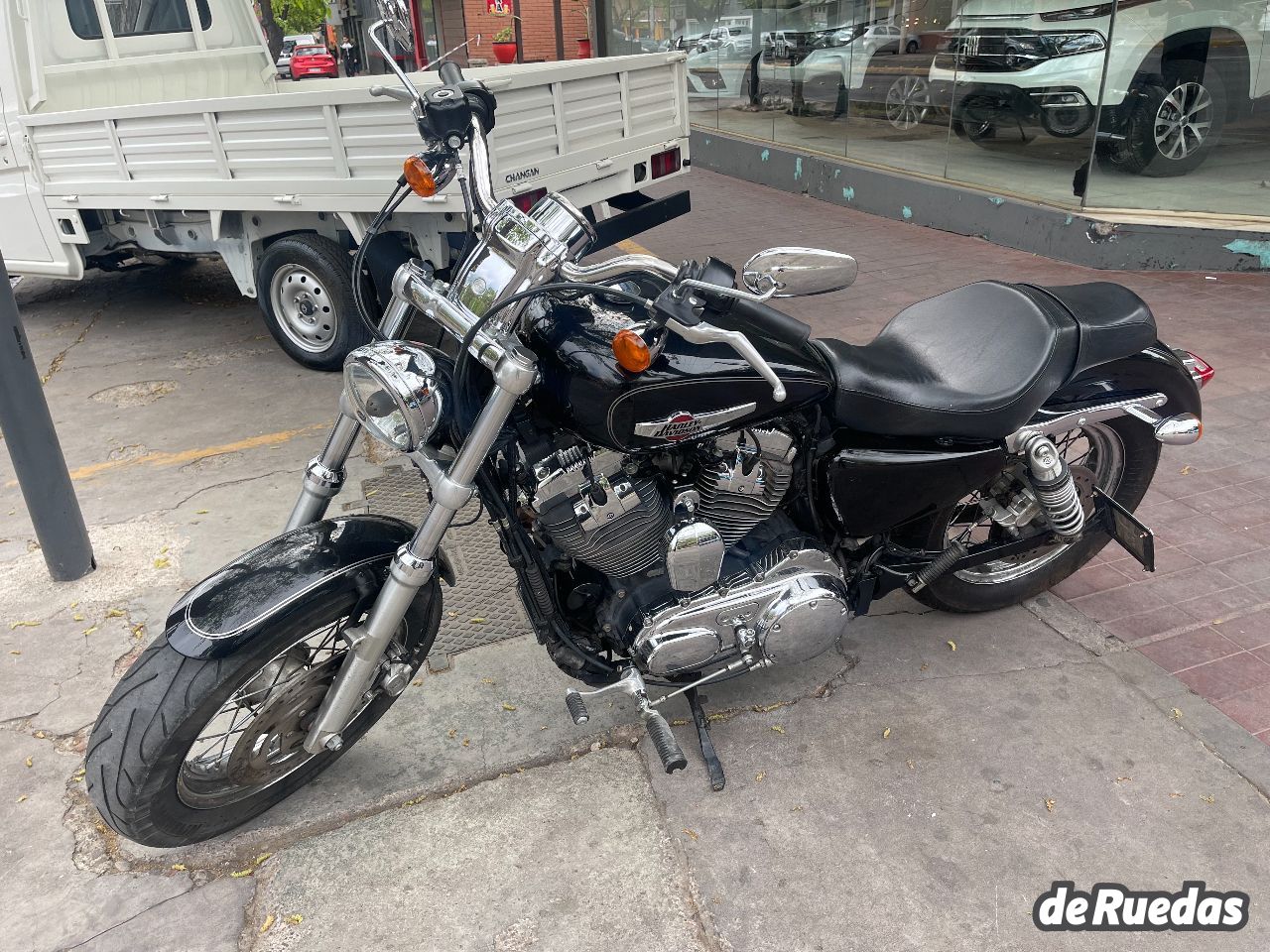 Harley Davidson Custom Usada en Mendoza, deRuedas
