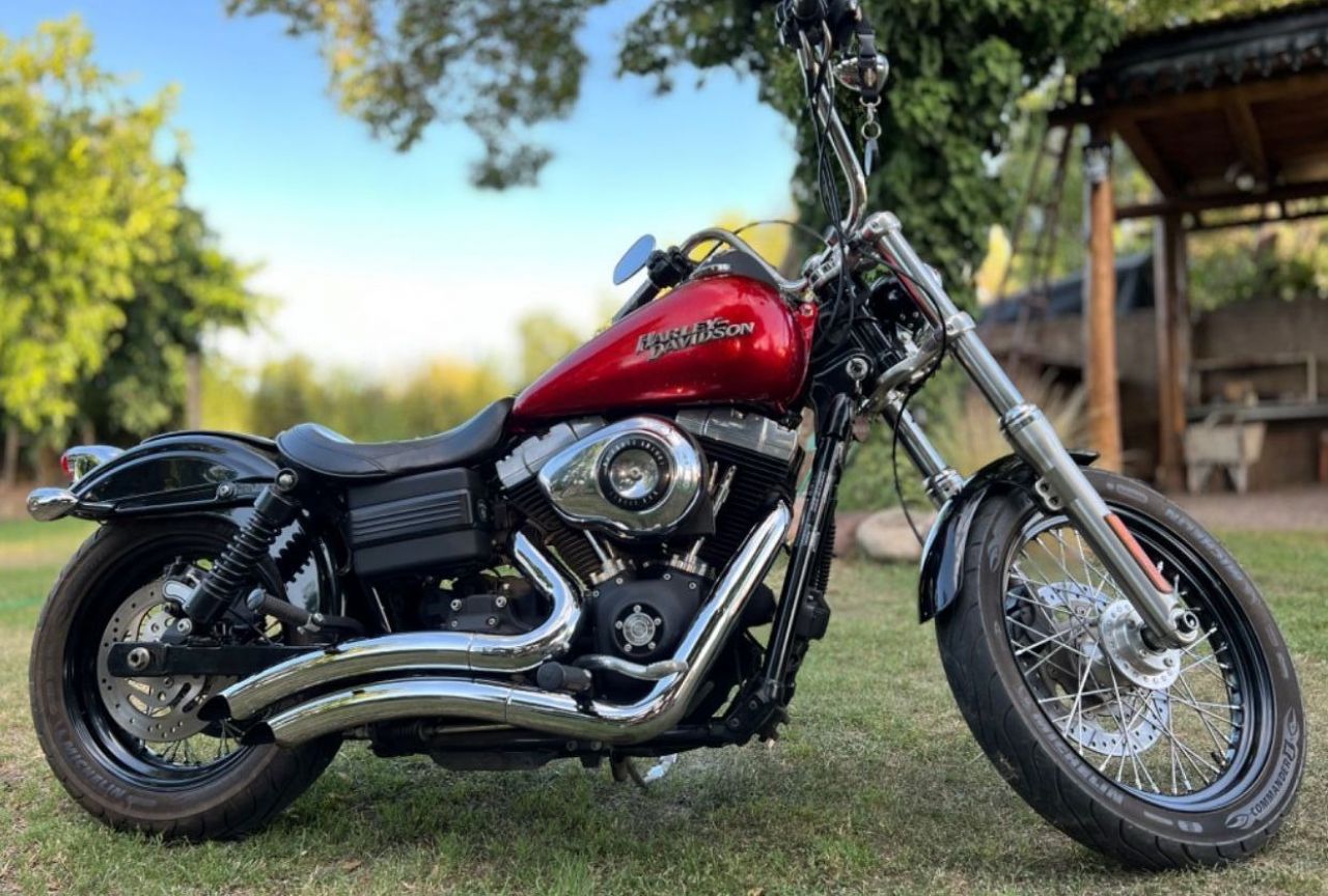 Harley Davidson Dyna Usada en Mendoza, deRuedas