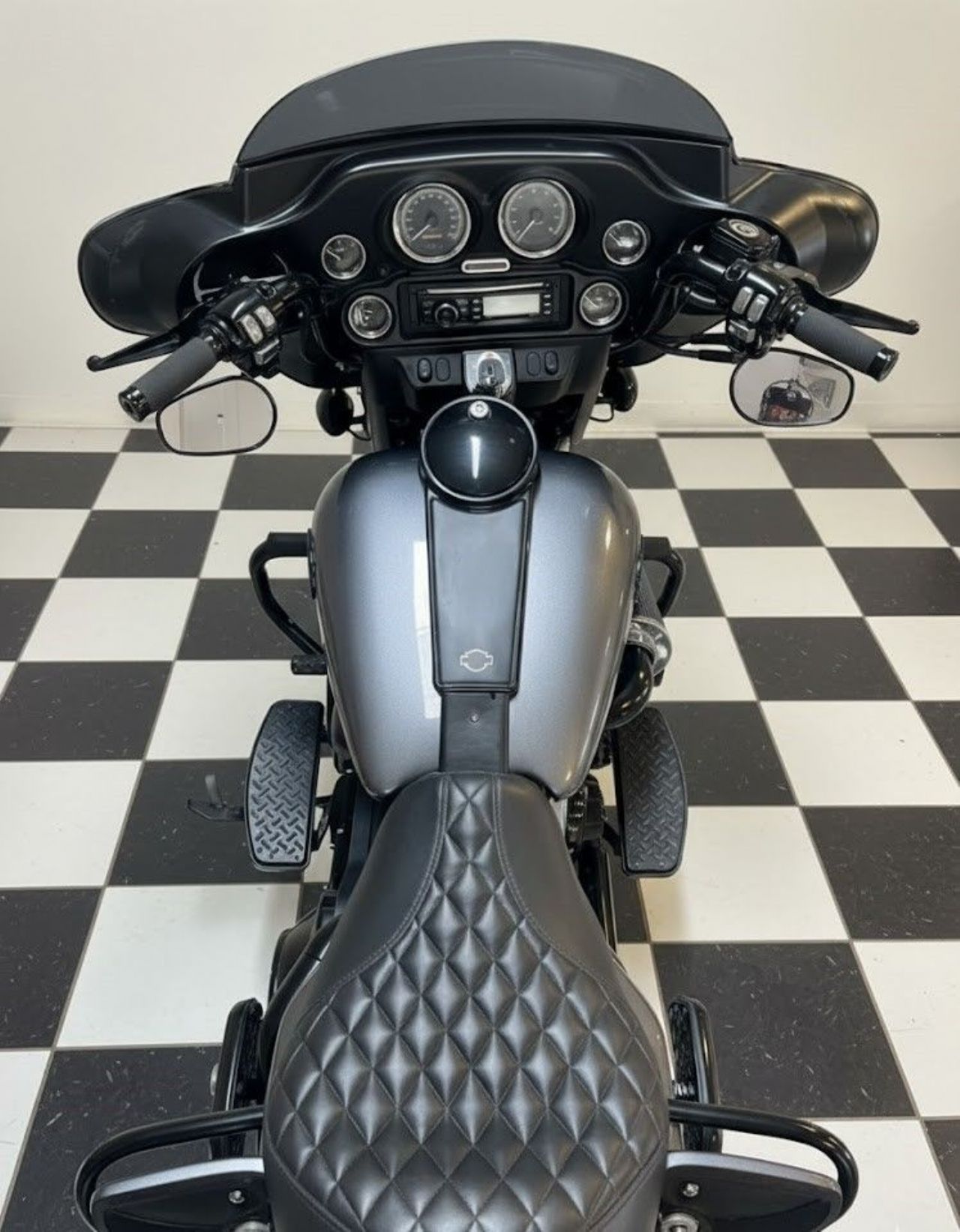 Harley Davidson Electra Glide Usada en Mendoza, deRuedas