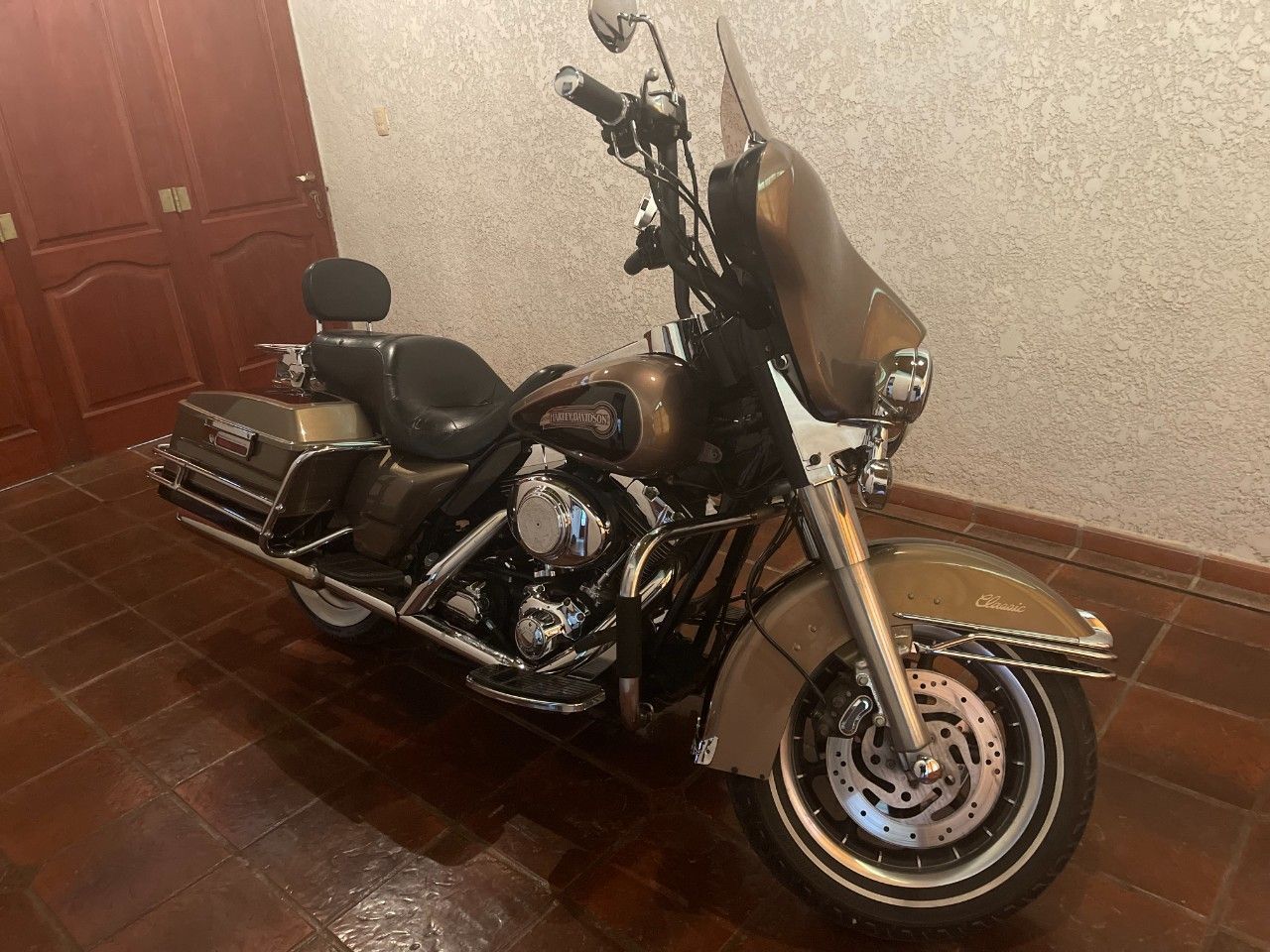 Harley Davidson Electra Glide Usada en Mendoza, deRuedas