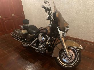 Harley Davidson Electra Glide Usada en Mendoza
