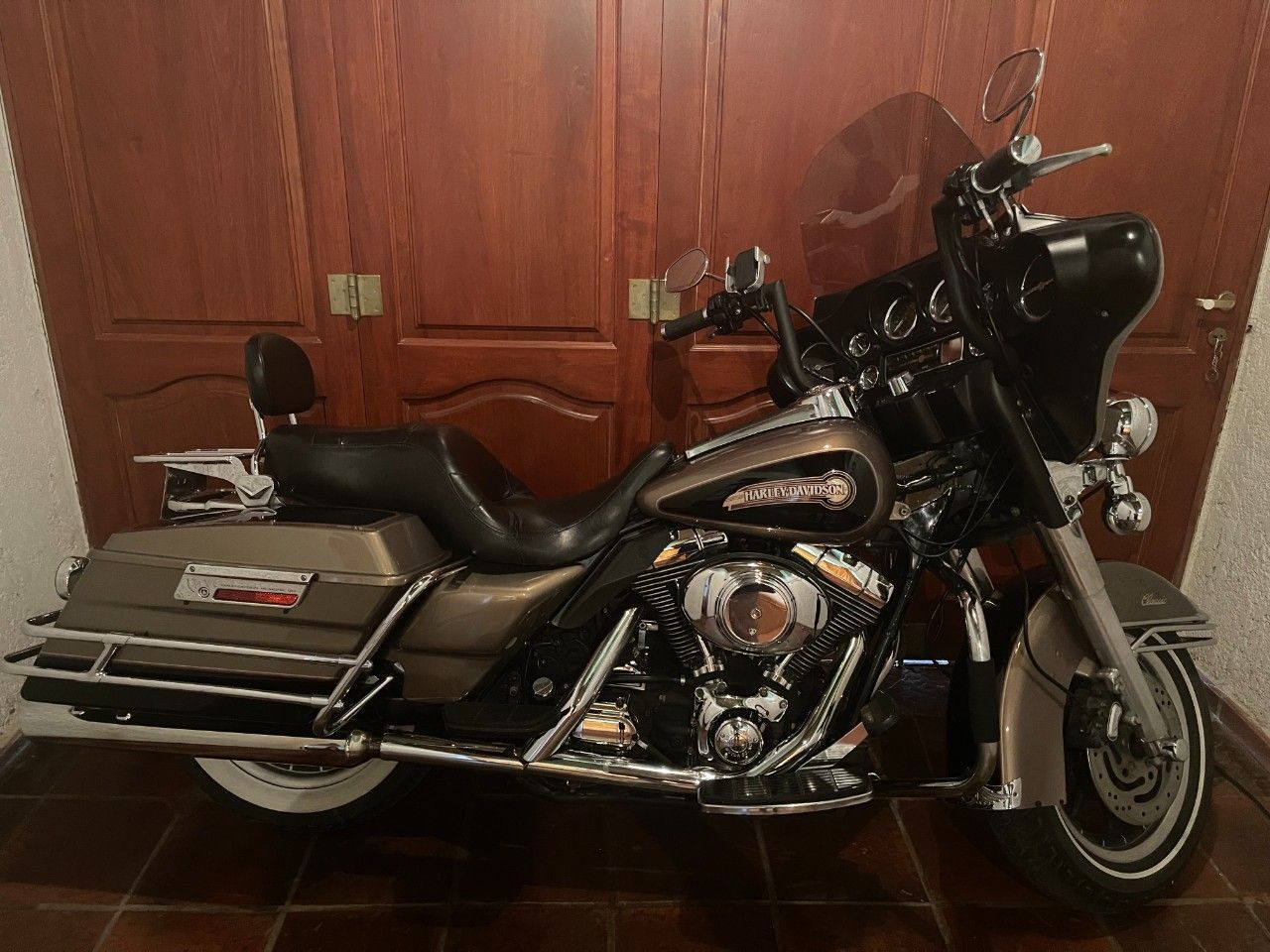 Harley Davidson Electra Glide Usada en Mendoza, deRuedas