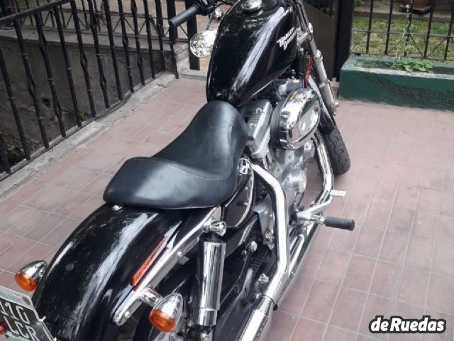 Harley Davidson Low Usada en Mendoza, deRuedas