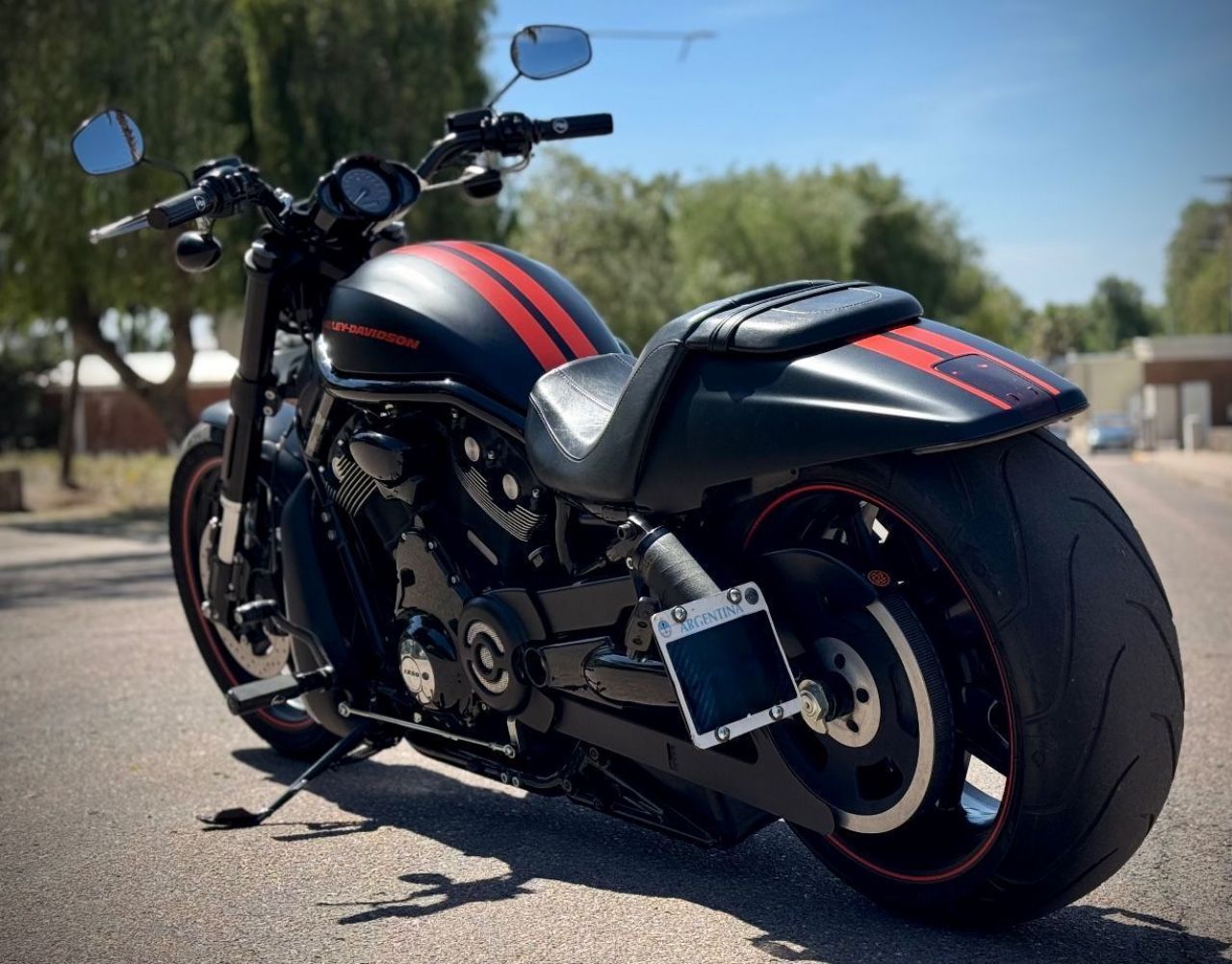 Harley Davidson Night Rod Usada en Mendoza, deRuedas