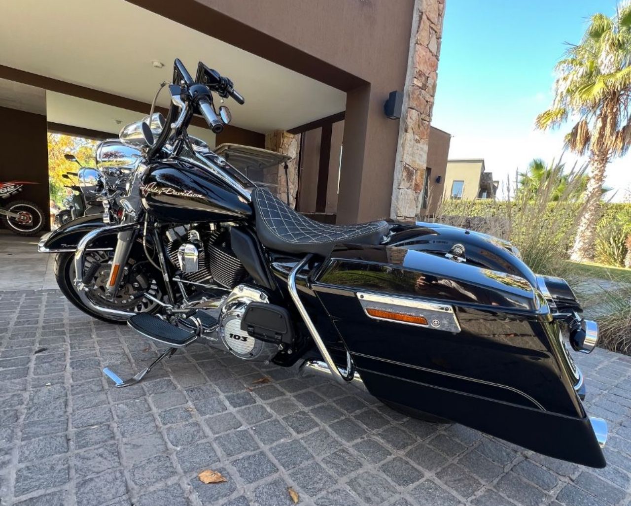 Harley Davidson Road King Usada en Mendoza, deRuedas